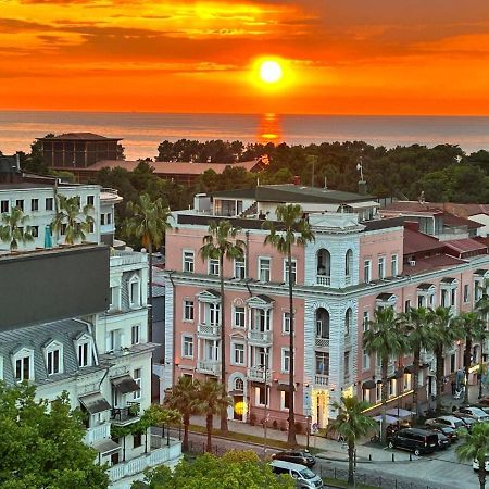 Apartment Boulevardside Батуми Экстерьер фото